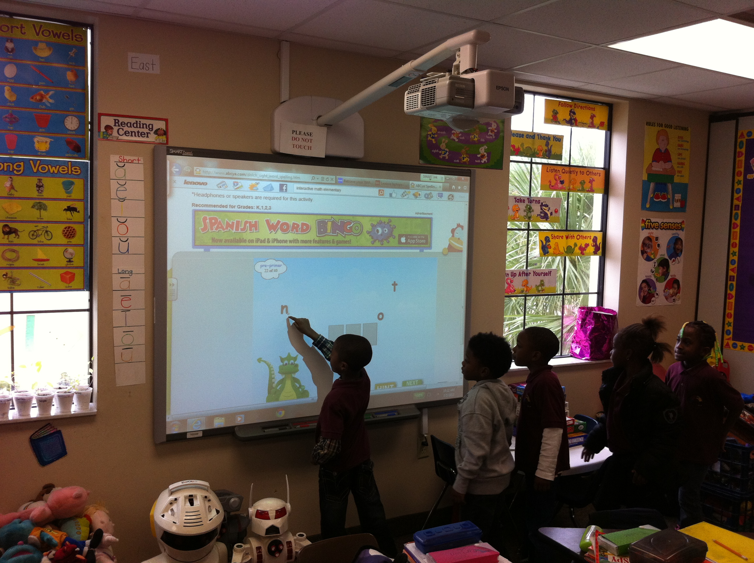 Reese-kids-on-smartboard.jpg